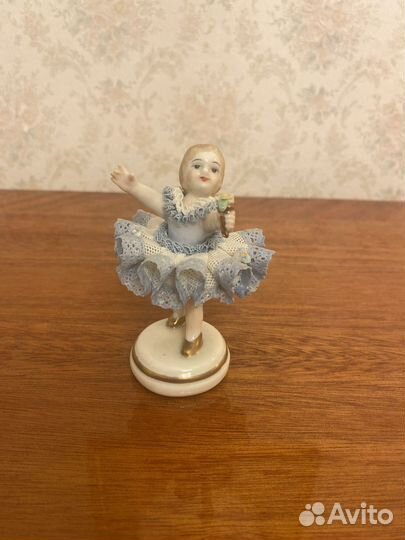 Фарфоровая статуэтка Дрезден