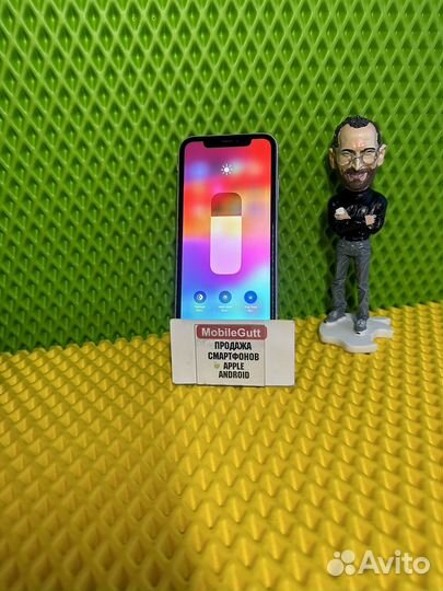 iPhone Xr, 128 ГБ