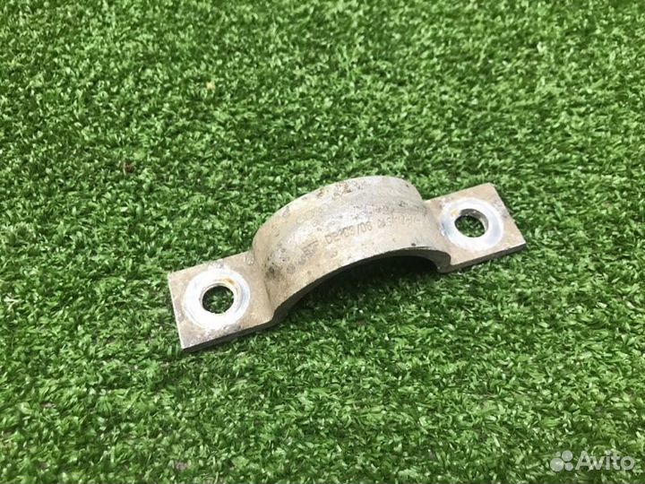 Кронштейн Volkswagen Touareg 2007