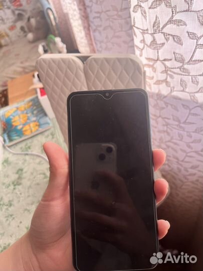 Samsung Galaxy A50, 4/64 ГБ