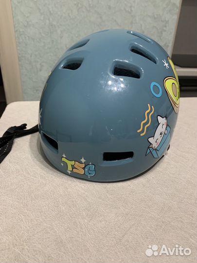 Детский защитный шлем