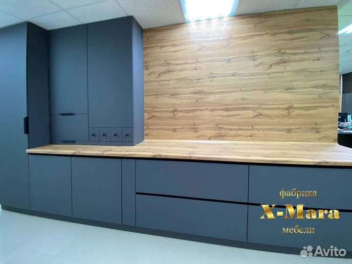 Кухня новая