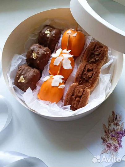 Пирожное Макарон