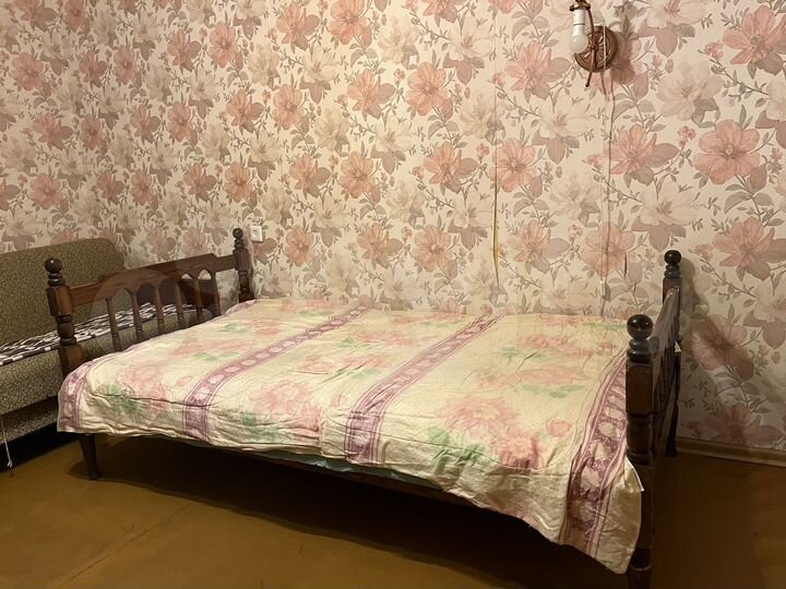 Комната 19 м² в 2-к., 4/5 эт.