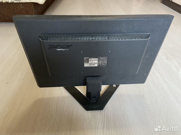 Монитор Acer x223w