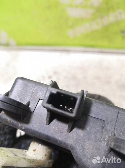 Моторчик заслонки отопителя Ниссан Теана