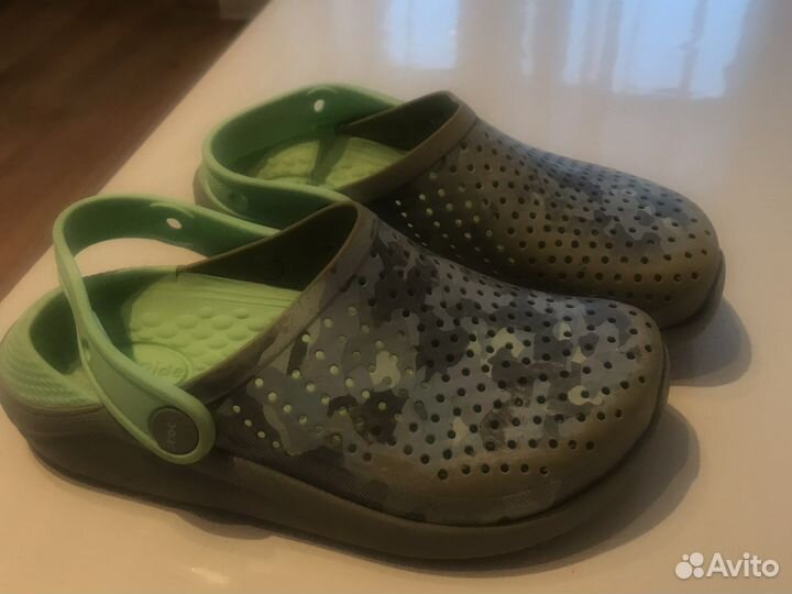 Сланцы детские crocs