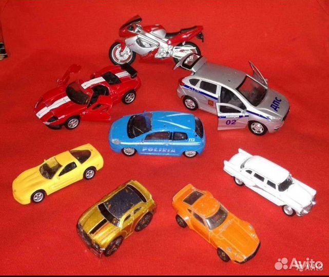 Модели машин,мотоцикла,танка-Bburago,Rmz,Hw,Ugears