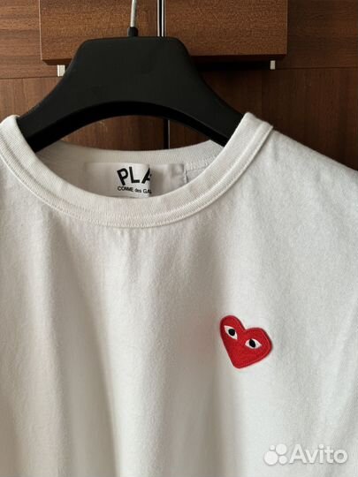 Футболка Comme des Garcons Play (CDG)