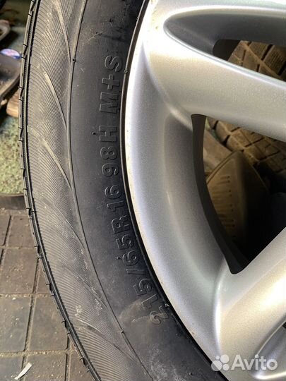 R16 Kumho Solus KL21 215/65, PCD 5x112 DIA 65.05
