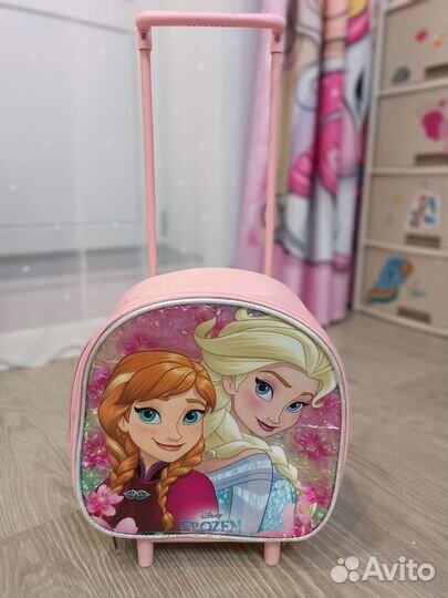 Чемодан для девочки