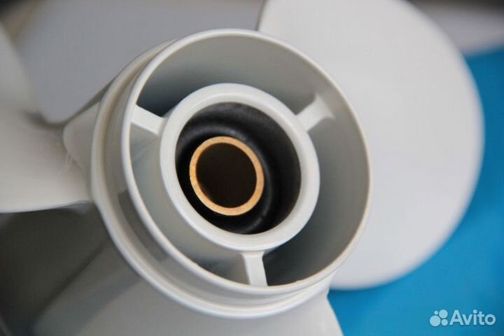 Винт Ямаха 9.9 (15) л.с. шаг 11