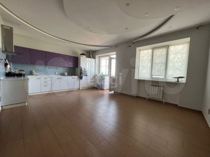 3-к. квартира, 141,1 м², 8/9 эт.