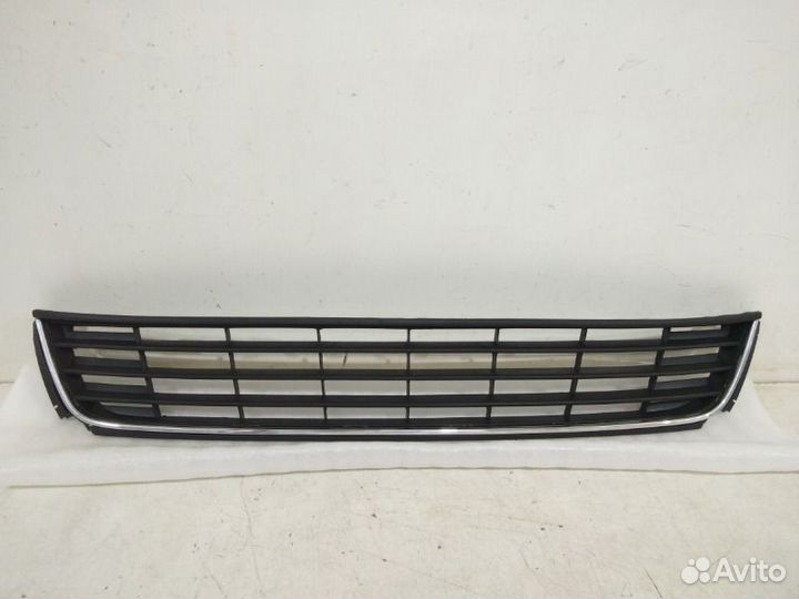 Решетка бампера передняя Volkswagen Polo 5