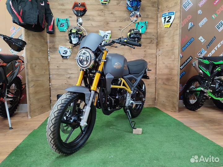 Мотоцикл дорожный Motoland scrambler 250