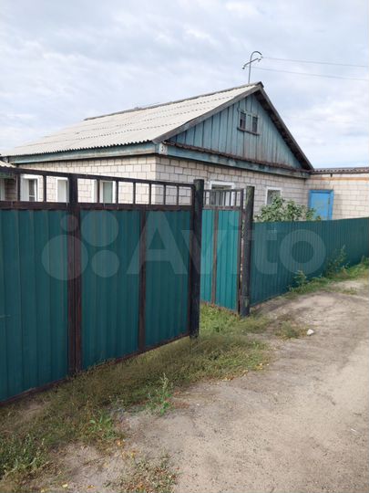 Дом 36,9 м² на участке 4 сот.
