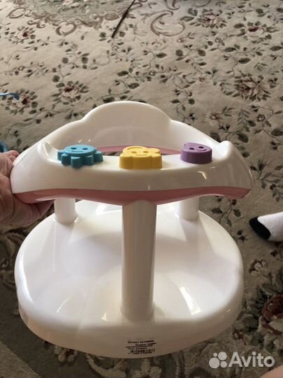 Стульчик для купания в ванной