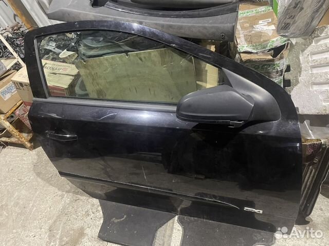 Дверь правая черная opel astra H GTC