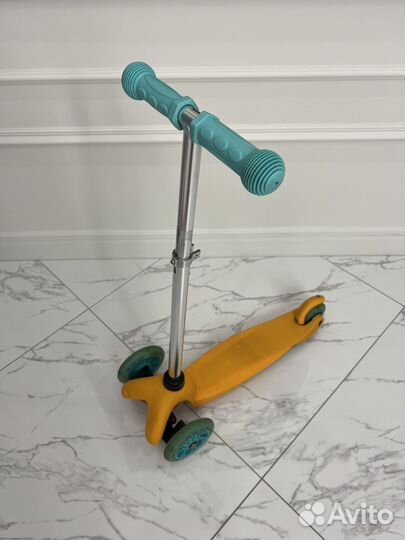 Самокат детский трехколесный kreiss