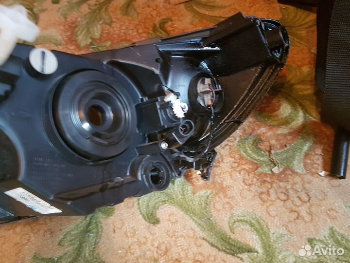 Продам блок фары на гранту фл