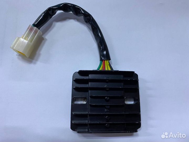 Реле зарядки (регулятор напряжения) rockot (164FM