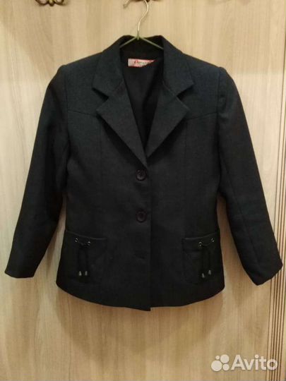 Пиджак школьный