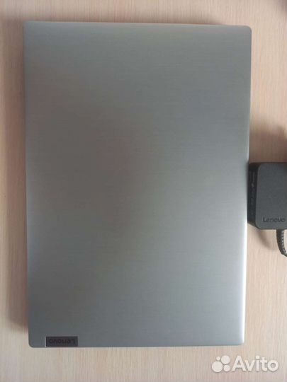 Ноутбук новый