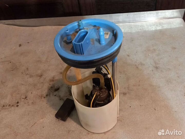 Бензонасос VW Touran 1.4