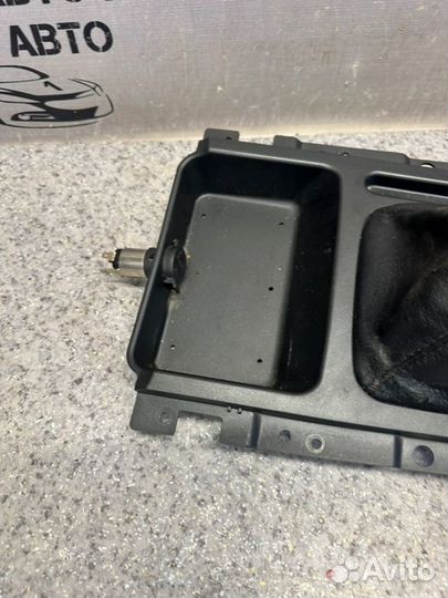 Накладка в салоне Kia Sorento 1 1 BL