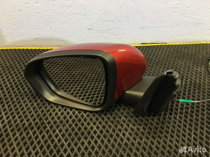 Зеркало левое Renault Arkana