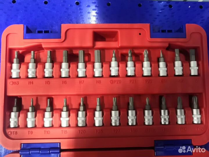 Набор инструментов универсальный 01-056C