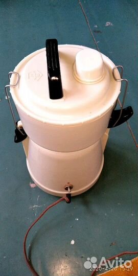 Соковыжималка