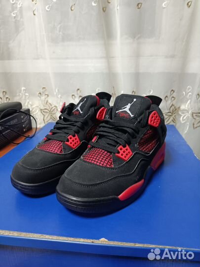 Кроссовки air Jordan 4