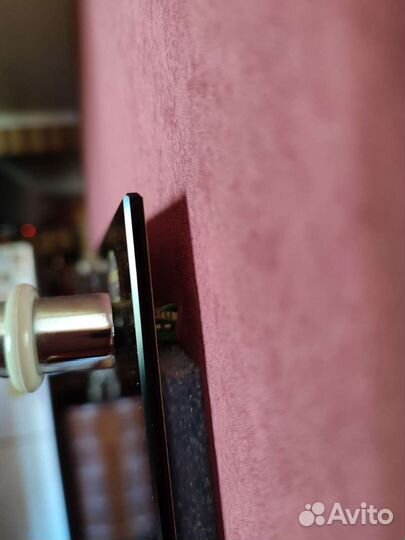 Зеркало настенное