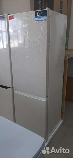 Холодильник новый