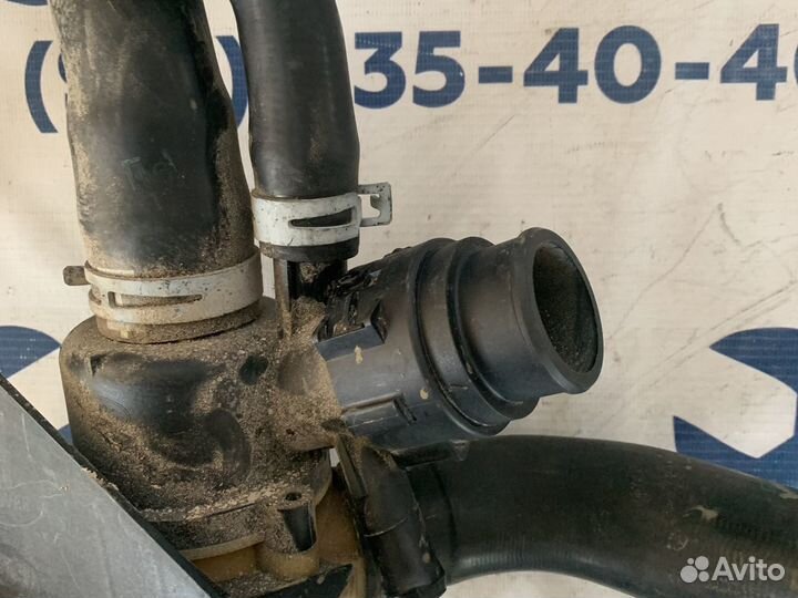 Термостат range rover AH32-8C617-AB