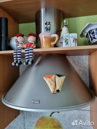 Вытяжка Krona новая