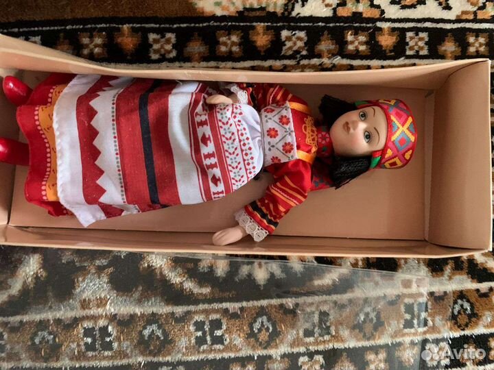 Кукла керамическая