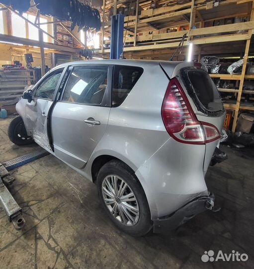 Кузов Renault scenic 3 разбор