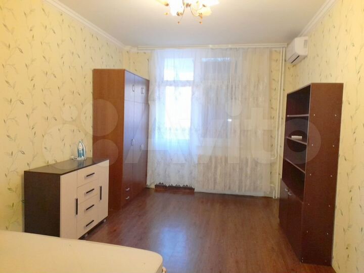 1-к. квартира, 47 м², 9/10 эт.