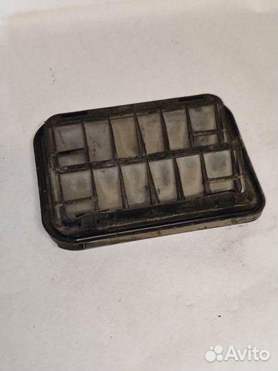 Дефлектор Renault Logan