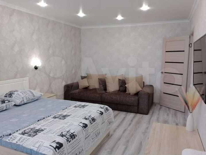 1-к. квартира, 40 м², 1/9 эт.