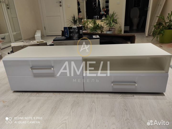 Тумба под телевизор