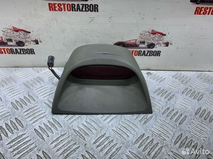 Стоп-сигнал дополнительный задний Kia Spectra