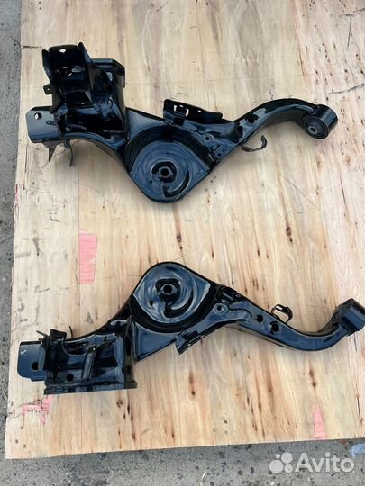 Рычаг задний Nissan Qashqai J10