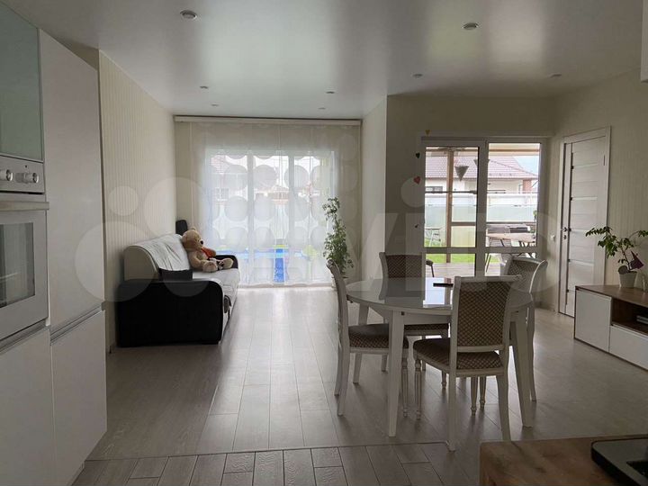 Дом 107 м² на участке 5 сот.