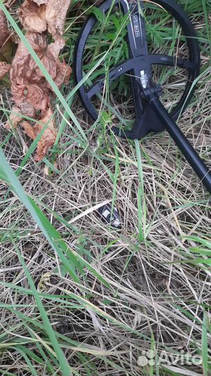 Поиск потерянных вещей в снегу, в траве и тд