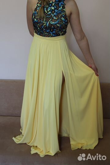 Вечернее платье