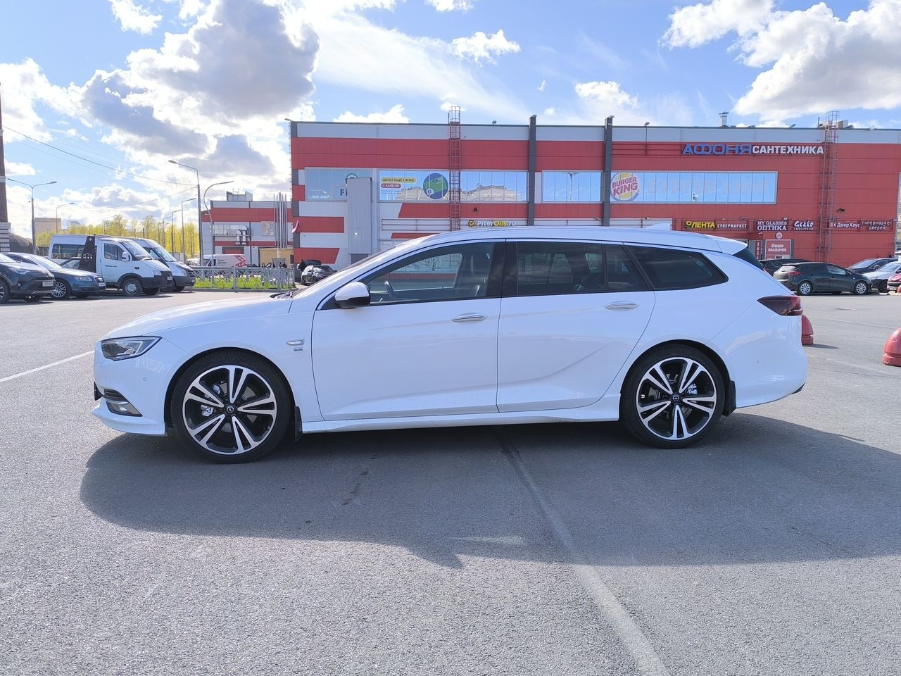 Opel Insignia: фото владельца