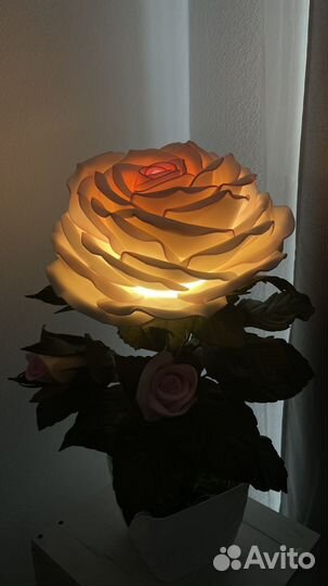 Светильник роза из изолона